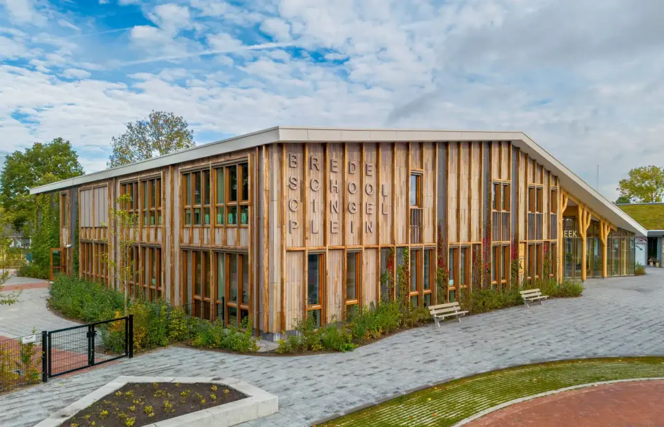 Bredeschool beesd P van leeuwen